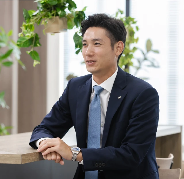 発信企画を進めるビジネスプロモーションの社員