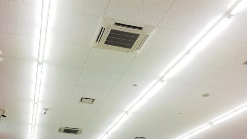【事例紹介】　空調機更新工事　卸売業／山梨県