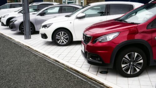 LED照明更新工事　自動車用品店／埼玉県