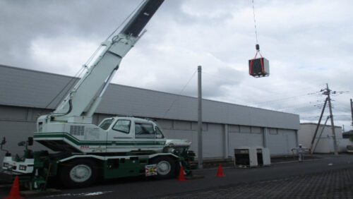ベイシア電器Web店 様　空調機更新工事　物流倉庫／群馬県伊勢崎市