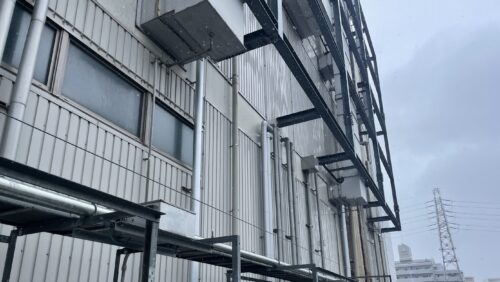 冷凍機更新工事／食品工場　兵庫県伊丹市